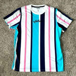 Hollister Shirt. Men’s size Large